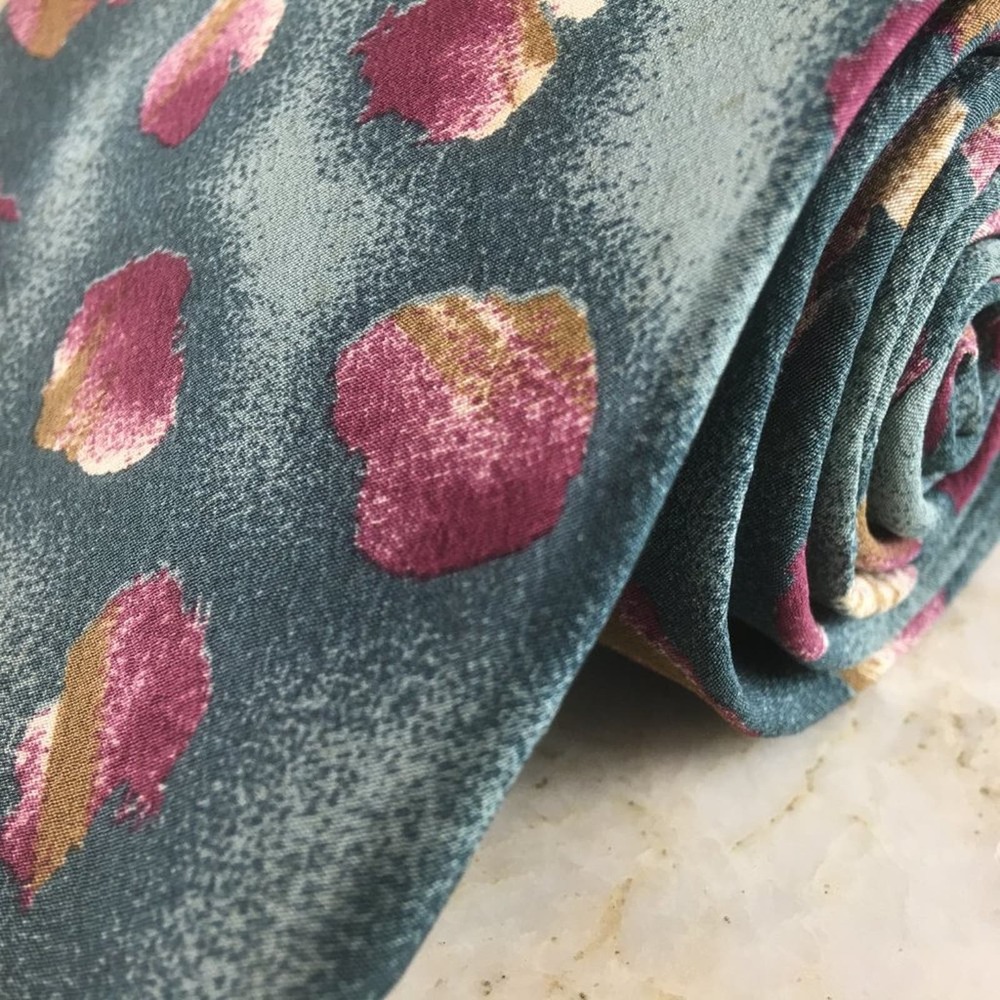 OSCAR DE LA RENTA SILK TIE - Picture 11 of 11